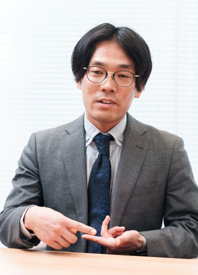 データ総研菅野